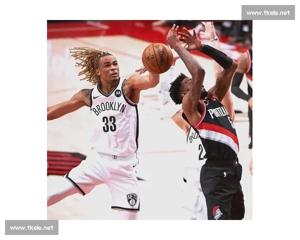 低位防守策略与战术分析:提升球队防守效率的关键因素探讨 低位防守策略与战术分析:提升球队防守效率的关键因素探讨